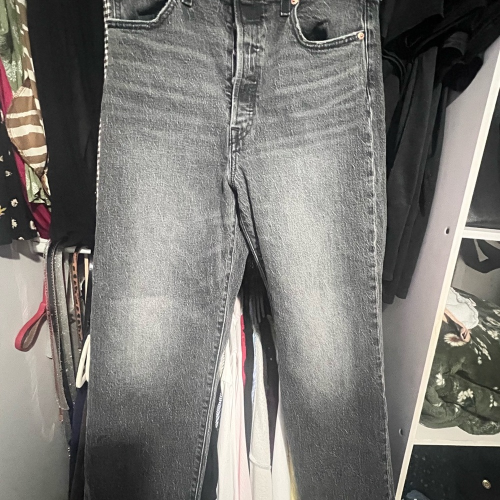 Levi's Premium Ribcage Straight Ankle Jeans - Grey Wash